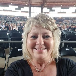 Meet your Posher, Carol